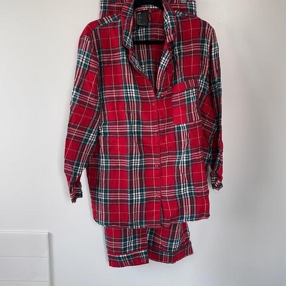 H&M | Holiday Flannel 2-Piece PJs NWOT - Picture 3 of 4